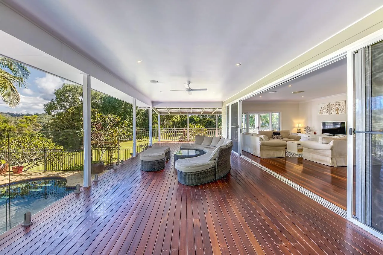 Holiday home The Frangipani Farm Villa Diddillibah Australia